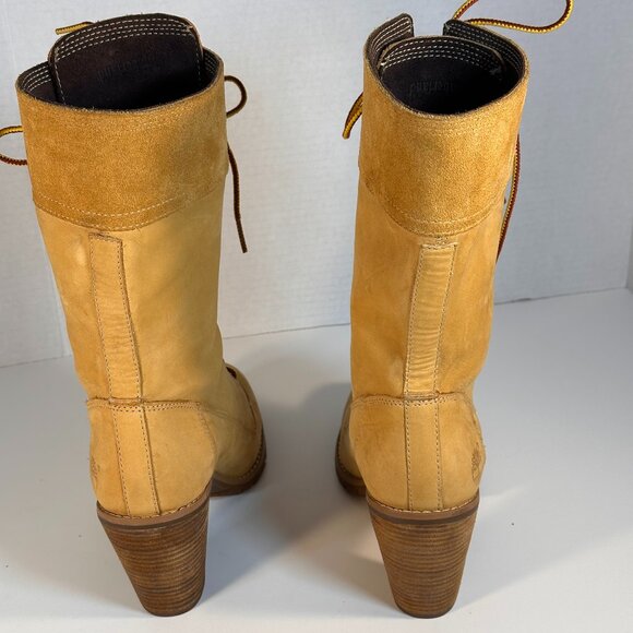 Women's Timberland Boots size 10 - Picture 5 of 16